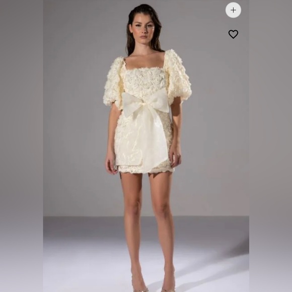 FLORAL APPLIQUÉ DRESS - Picture 4 of 7